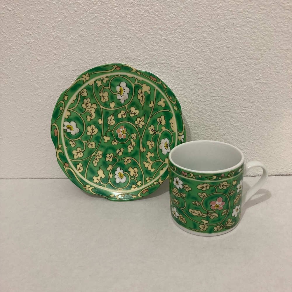 Porcelain Japanese Tea set Cup and Saucer Green with white Flowers and Leaves